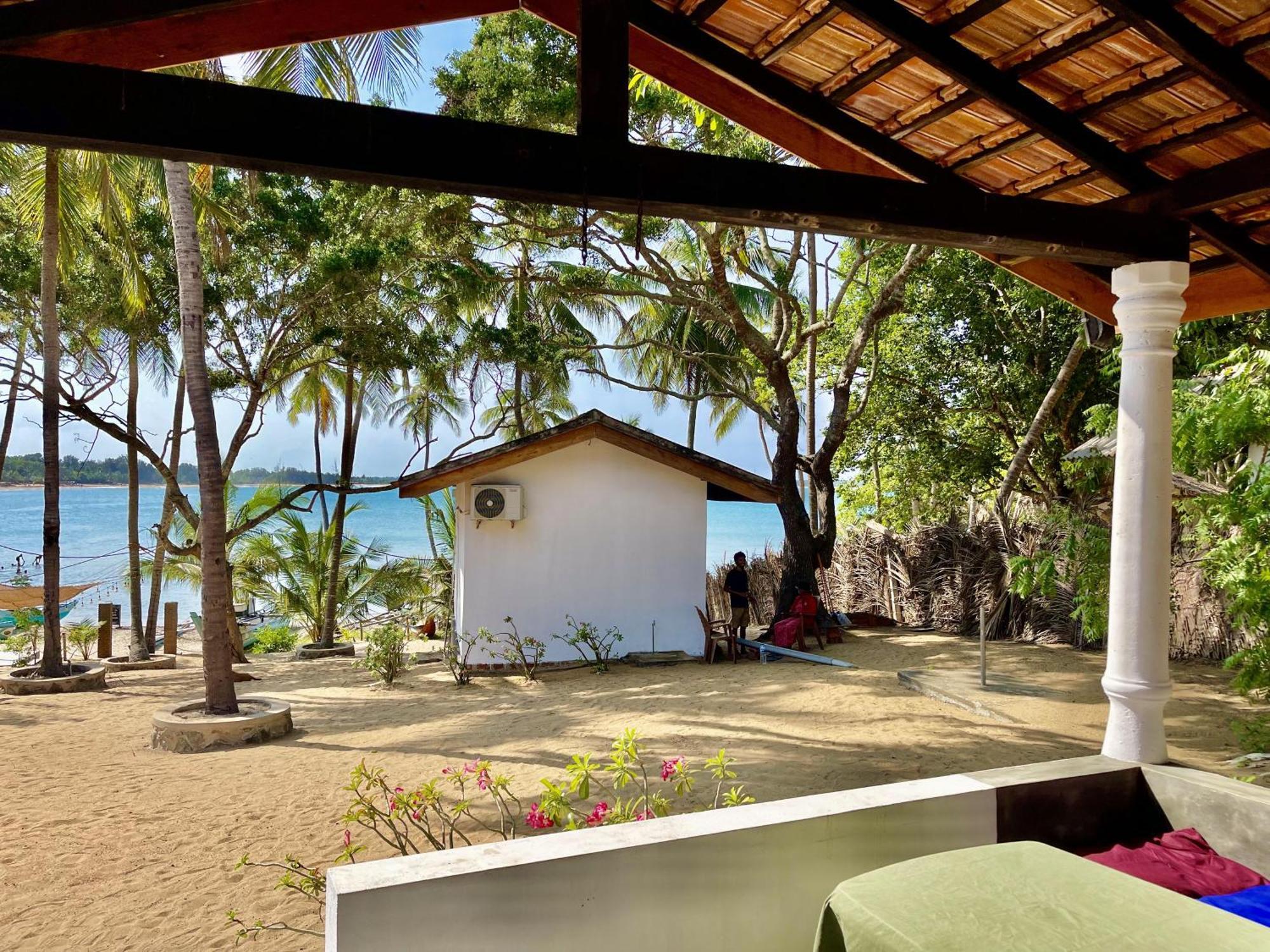 Hostel Coconut Hill Arugam Bay Exterior foto